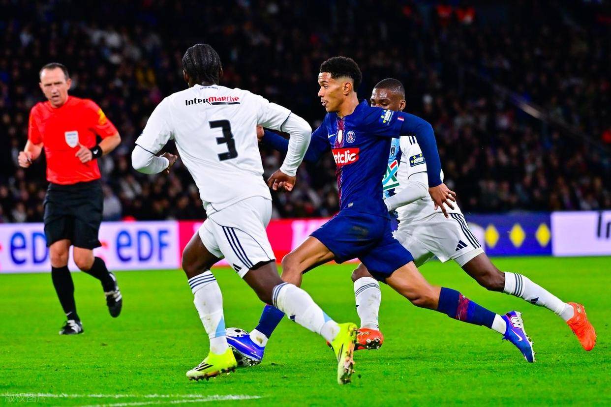 巴黎圣日耳曼法甲战胜南特登贝莱助攻破门的简单介绍